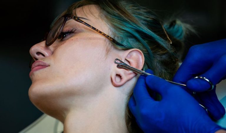 What is the difference between dermal and Microdermal piercings?